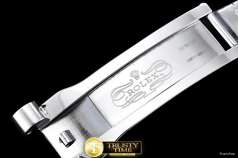 1228 Durable RDD0215B – DayDate 36mm 684